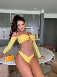 Kasia Enka Babe Of The Day