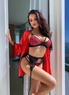 Kasia Enka Babe Of The Day