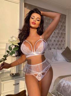 Kasia Enka Babe Of The Day