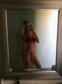 Kayla Simmons Babe Of The Day