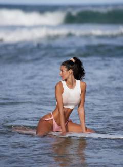 Zurine Aspiunza Babe Of The Day