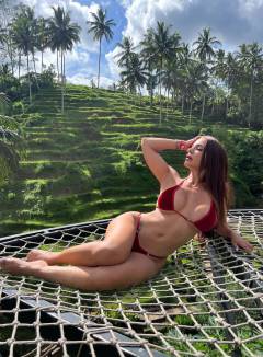 Sonia Amat Babe Of The Day