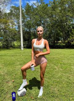 Katie Lordahl Free Pics Galleries