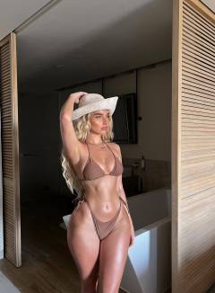 Antonia Freya Free Pics Galleries