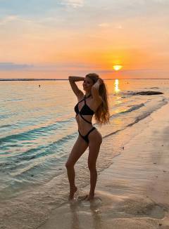 Pamela Reif Free Pics Galleries