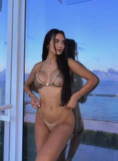 Vanessa Christine Free Pics Galleries