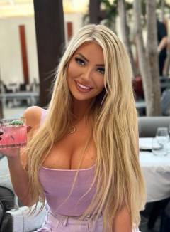 Colleen Mcginniss Free Pics Galleries