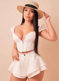 Laura Van Free Pics Galleries