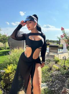 Laura Van Free Pics Galleries