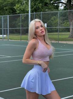 Claudia Walsh Free Pics Galleries