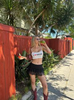 Autumn Renae Free Pics Galleries