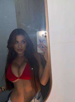 Ana Lucia Free Pics Galleries