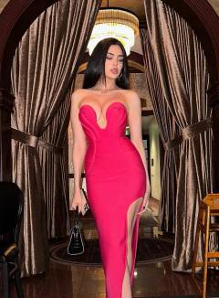 Dayna Roman Free Pics Galleries