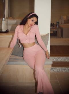 Dayna Roman Free Pics Galleries