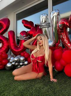 Daniella Chavez Babe Of The Day