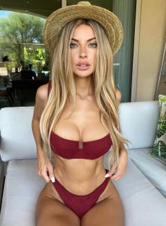 Ashley Schultz Babe Of The Day