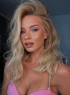 Ilona Sentieva Babe Of The Day