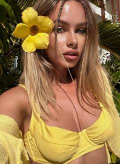 Ilona Sentieva Babe Of The Day