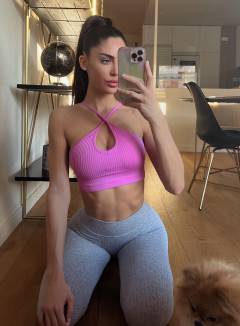 Melania Puntas Babe Of The Day