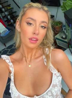 Carly Sutherland Babe Of The Day