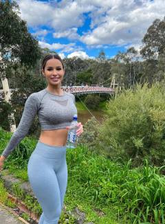 Laura Brooker Babe Of The Day