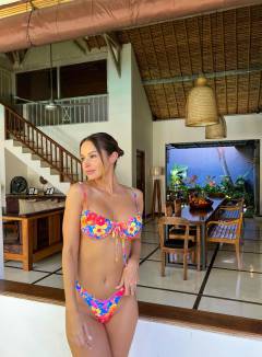 Laura Brooker Babe Of The Day