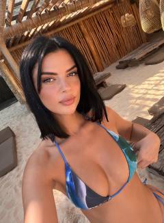 Sam Parks Babe Of The Day