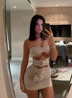 Sam Parks Babe Of The Day