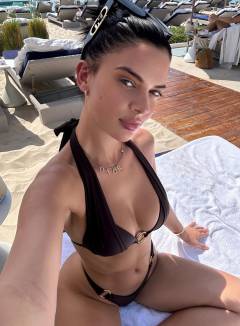 Sam Parks Babe Of The Day