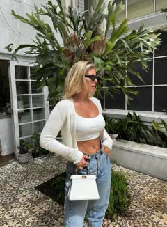 Natasha Oakley Free Pics Galleries