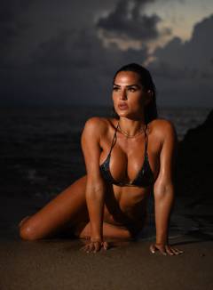 Cris Canaria Free Pics Galleries