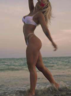 Nathaly Wahast Free Pics Galleries