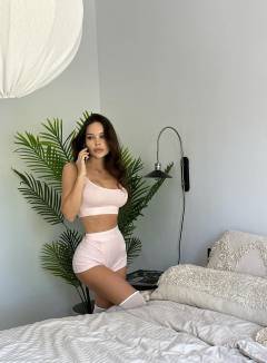 Tereze Kalman Babe Of The Day