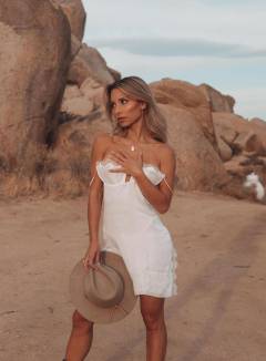 Ayla Woodruff Babe Of The Day