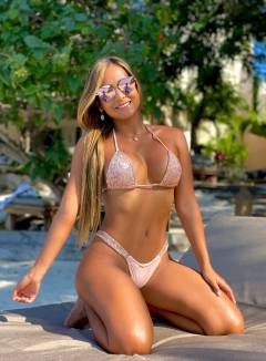 Veronica Weffer Babe Of The Day