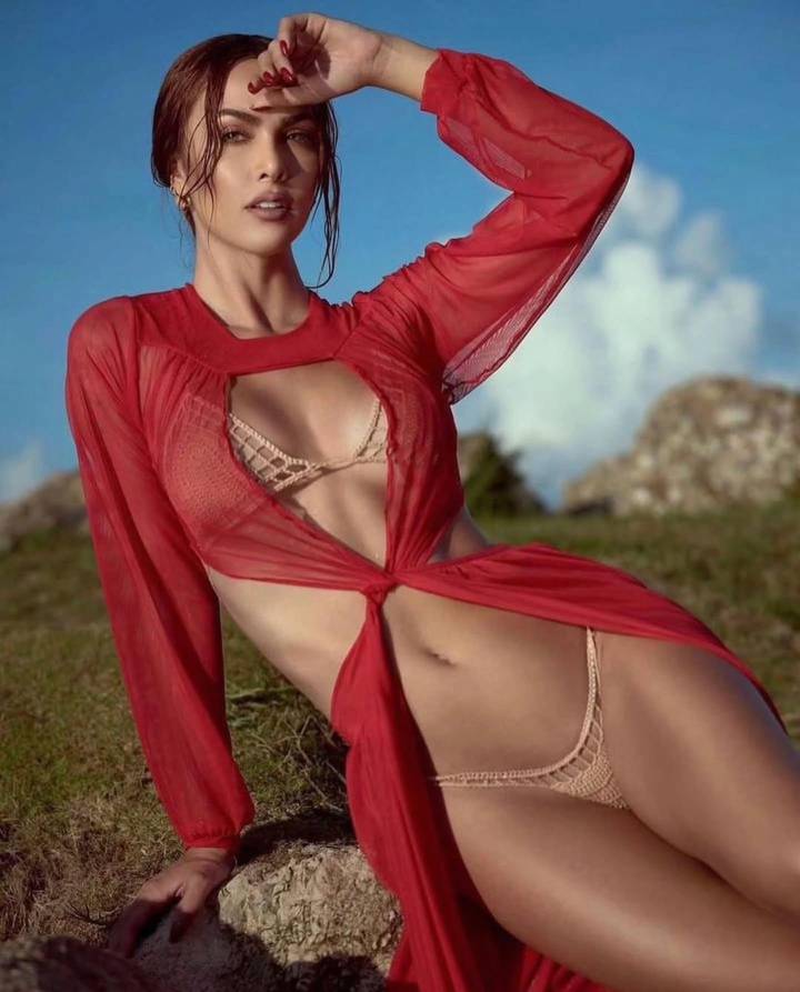 Karina Ramos is babe of the day at SplatInYourFace