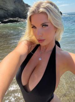 Ashlynn Schuyler Babe Of The Day