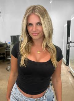 Claire Schroeder Free Pics Galleries