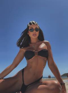 Kiki Morris Free Pics Galleries