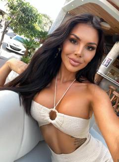 Kiki Morris Free Pics Galleries