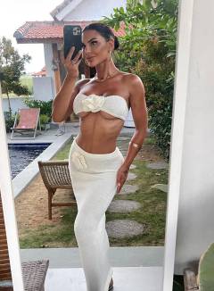 Kiki Morris Free Pics Galleries