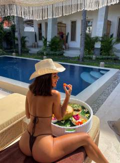 Kiki Morris Free Pics Galleries