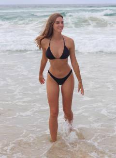 Emily Feld Babe Of The Day