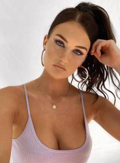 Maddie Findlay Babe Of The Day