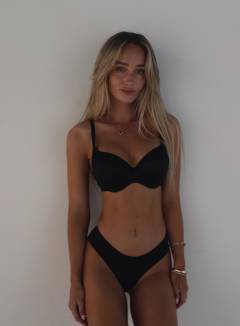 Brooklyn Kelly Babe Of The Day