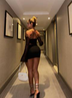 Laura Sanchez Babe Of The Day