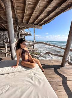 Alyssa Lavonne Free Pics Galleries