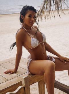 Alyssa Lavonne Free Pics Galleries