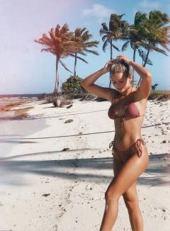 Molly Kirky Free Pics Galleries