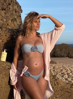 Natalie Roser Free Pics Galleries